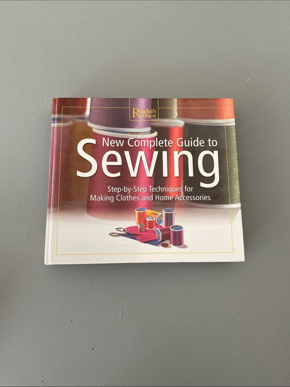New complete guide to sewing